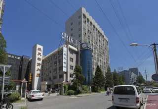 金山区压铸机吊装厂家